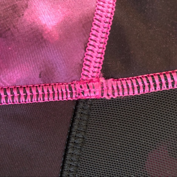 LULULEMON Crop pants | Blooming Pixie Raspberry - Picture 9 of 10